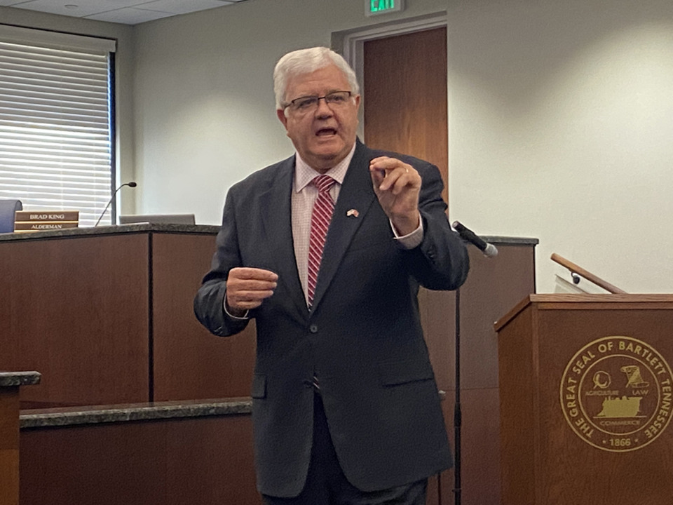 Bartlett mayor proposes higher budget with steady property tax rates