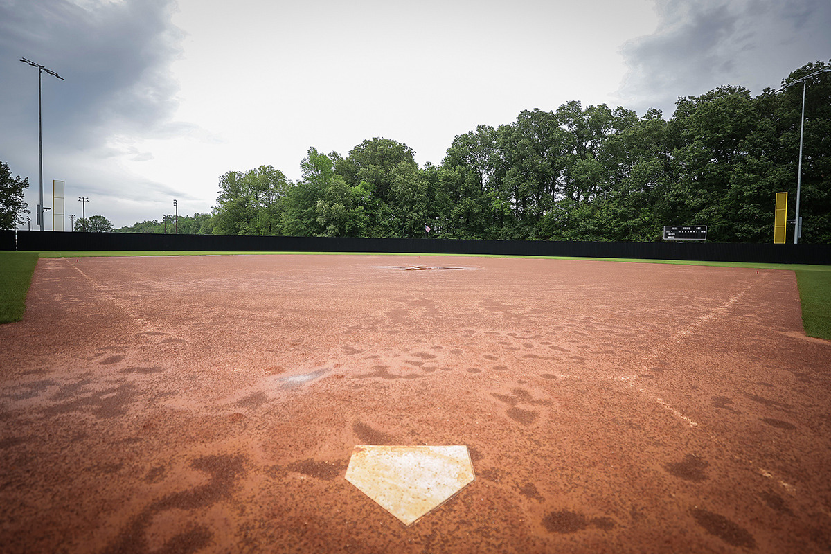Home field advantage Houston High opens 4M softball complex Memphis