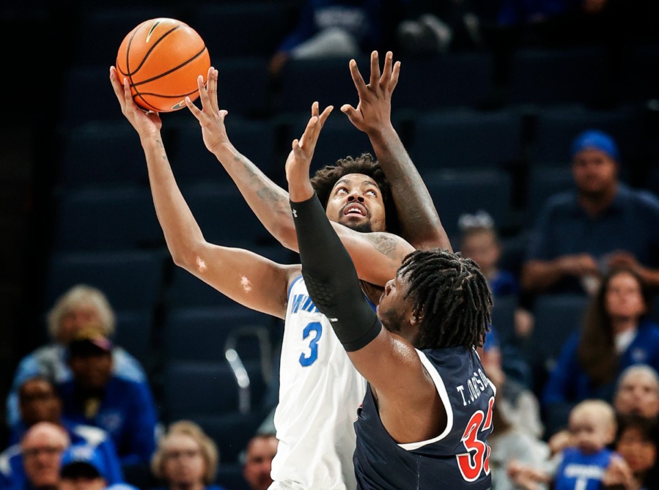 Memphis sloppy start to beat Jackson State in seasonopener