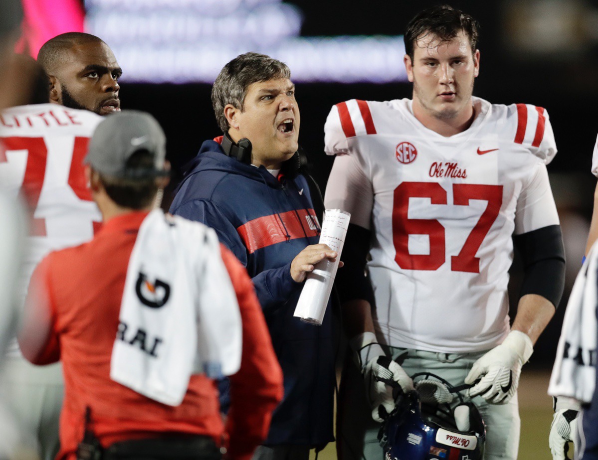 Ole Miss Notebook Rebels hope right tackle Givens can play Memphis