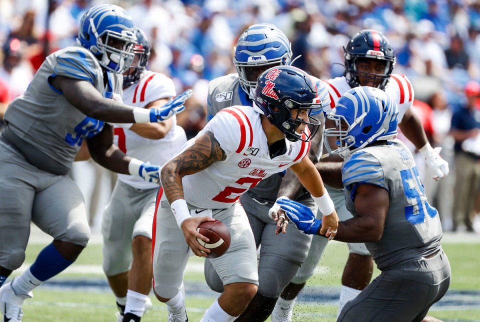 Memphis defense does its job as offense struggles in win over Ole Miss