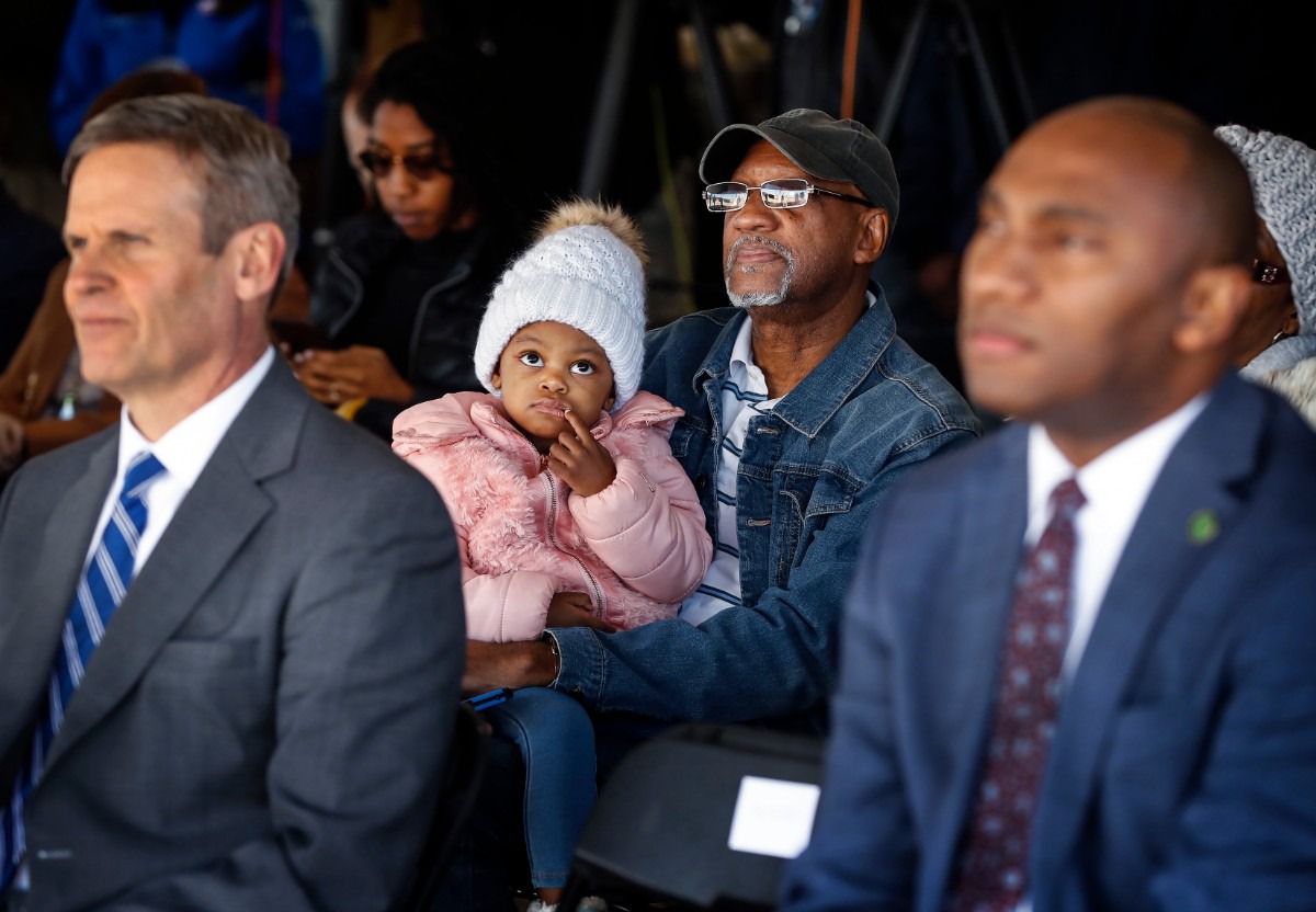 Amazon jobs, wages could make big impact in Raleigh, Frayser Memphis