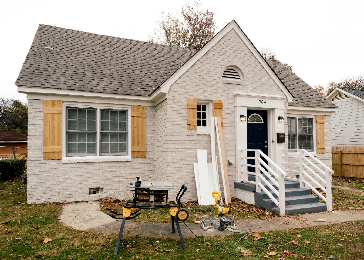 Centuryold Glenview historic district is being reborn, one house at a