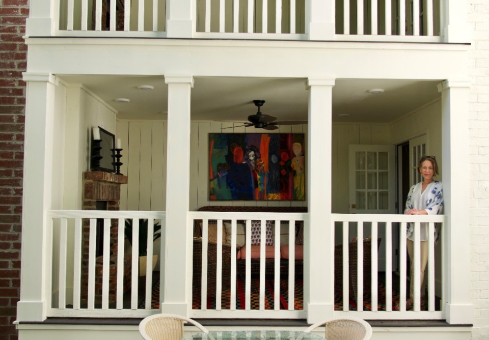 Chickasaw Gardens duplex hits the market for 1.2 million Memphis