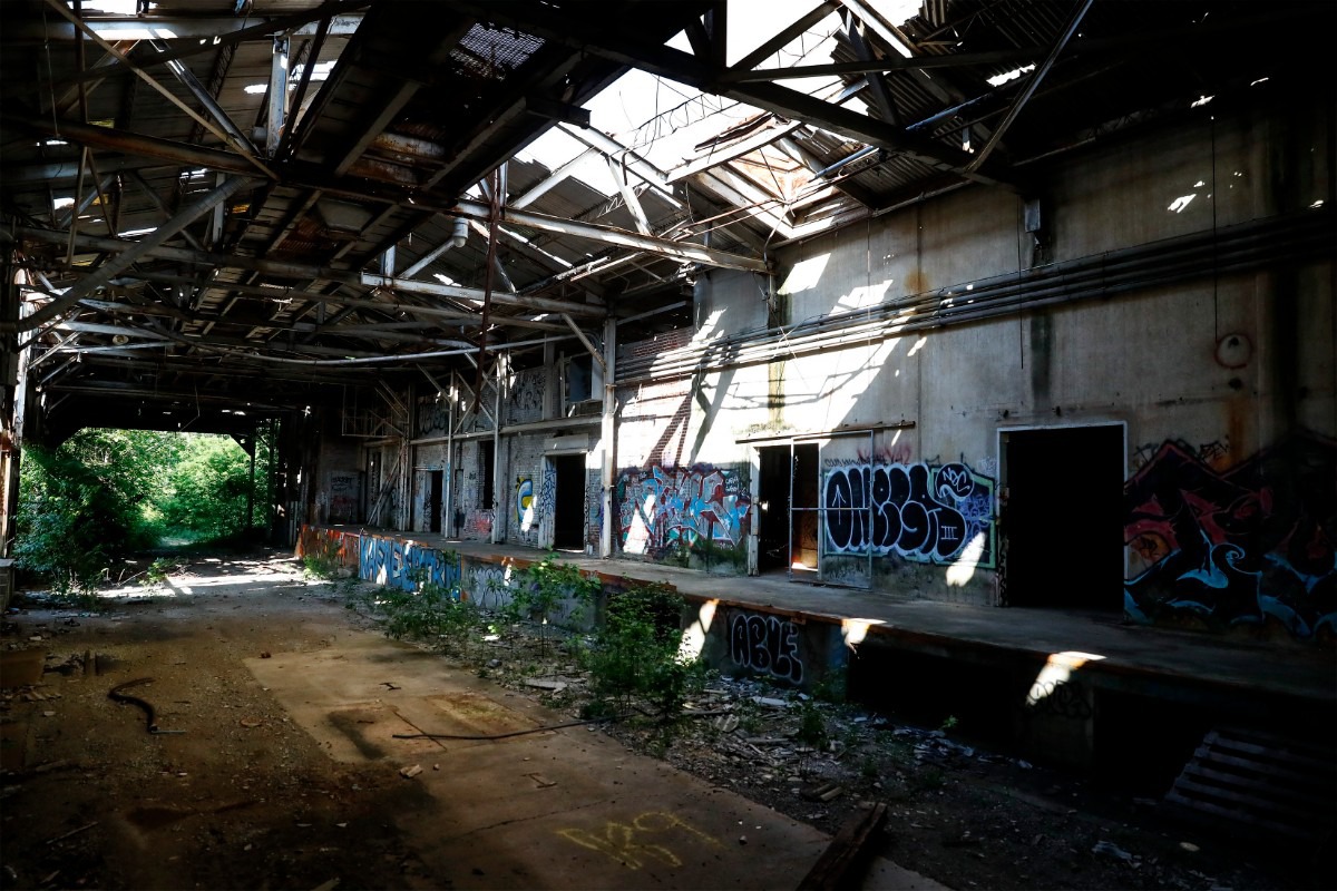 About Town From a rebrand to a building's rebirth in Orange Mound