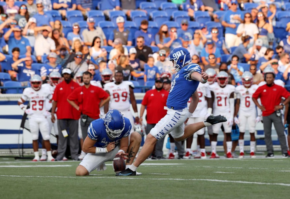 Joe Doyle came as a punter, but those fieldgoal kicking skills never
