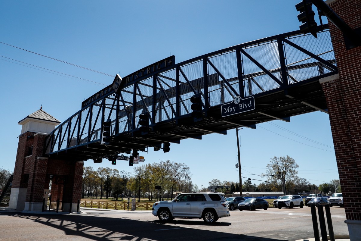 Southaven bridge connects key amenities with pedestrian safety