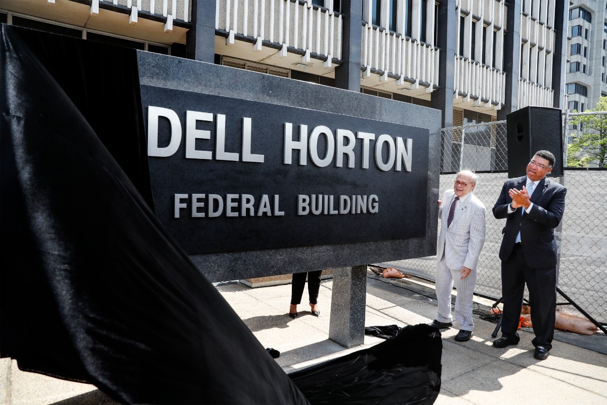 Ceremony honors the late Judge Odell Horton as federal building is