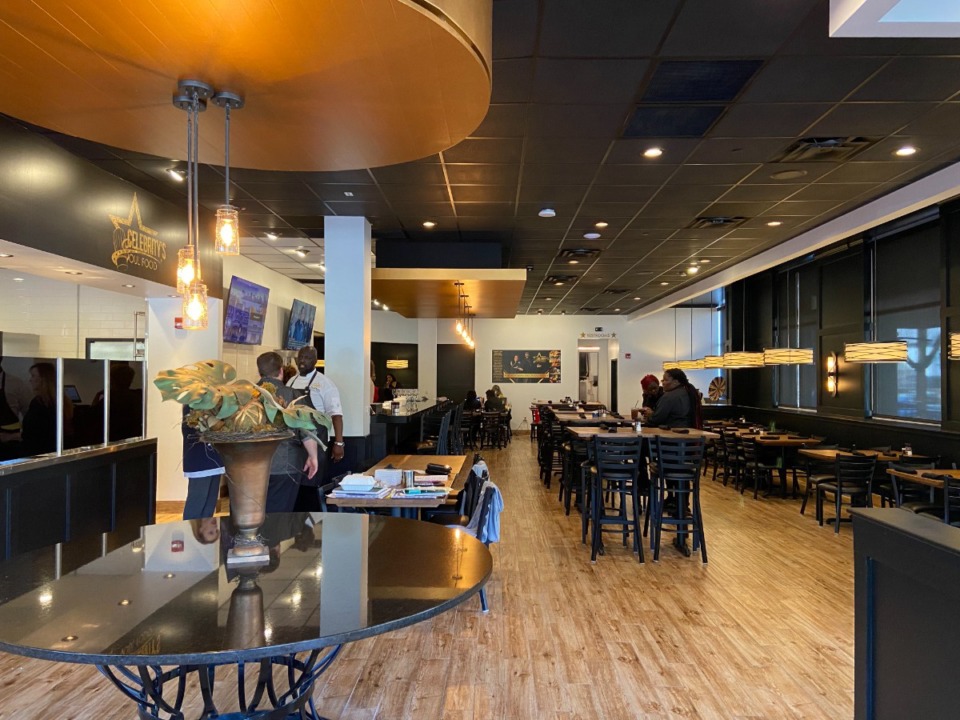 Soul chain Celebrity's Soul Food opens on South Highland Memphis