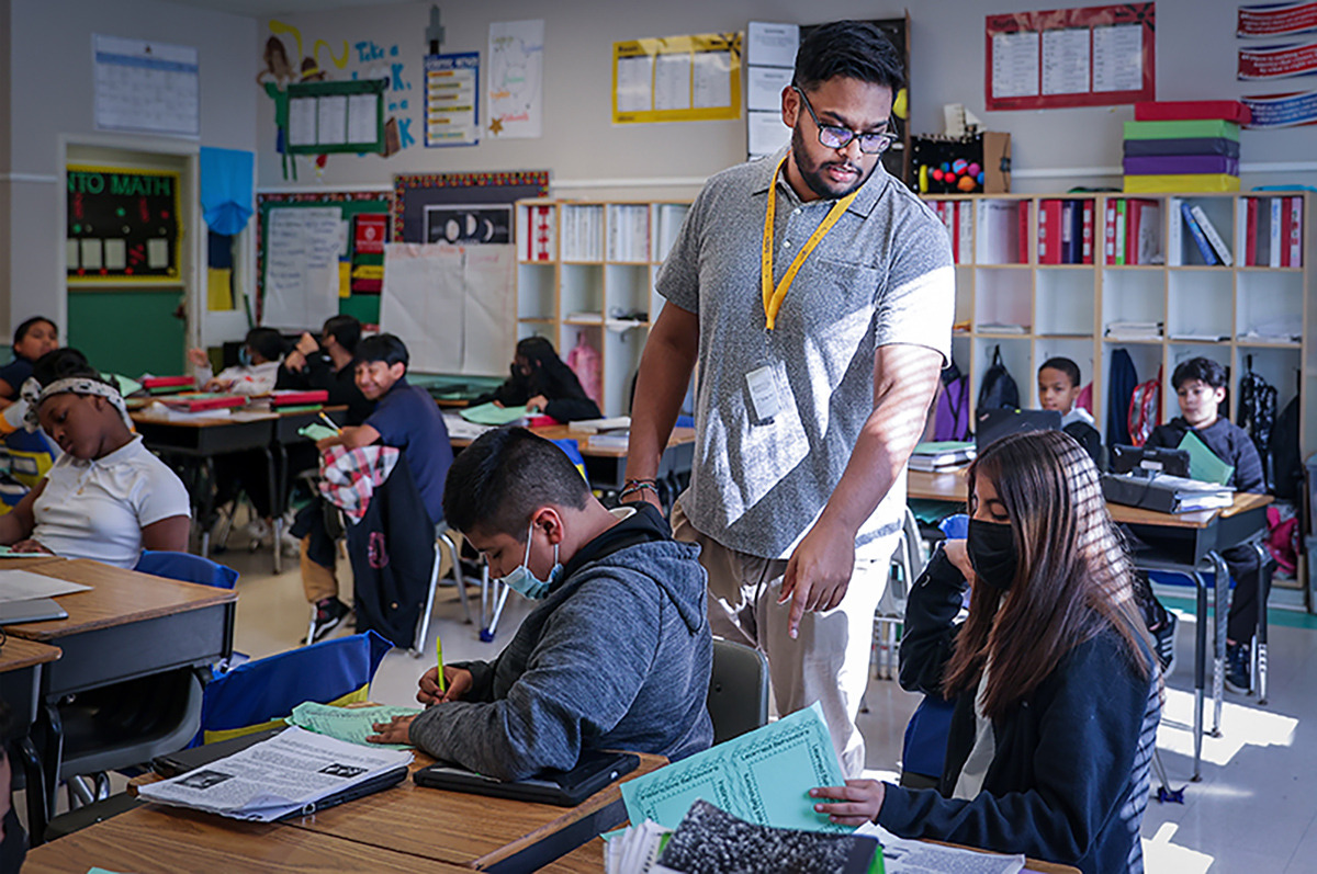 Teacher, banker find a second act at Getwell Elementary Memphis Local
