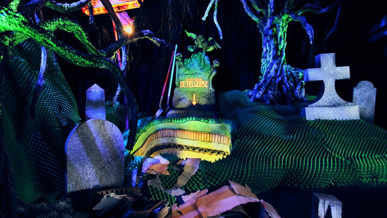 HHN RETURNS WITH BEETLEJUICE HOUSE COMING TO HHN30 IN 2021