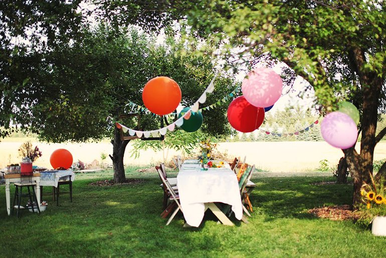 Favorite Parties // Orchard Rainbow Party The Merrythought