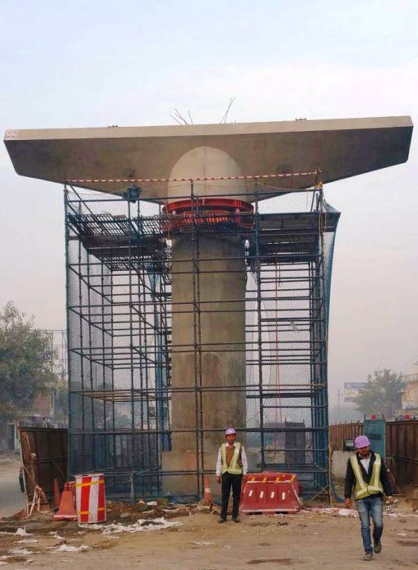 [Pics] Delhi Metro Red Line’s Extension to Ghaziabad Taking Shape The