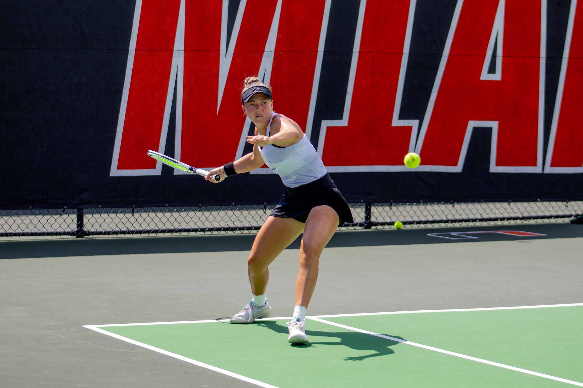 Women’s tennis opens ACC tournament with dominant 40 sweep over