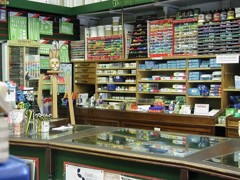 Greyfriars Art Shop in the middle of nowhere