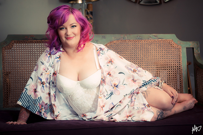 People With Disabilities Embrace Their Sexuality in Semi-Nude Photo Series