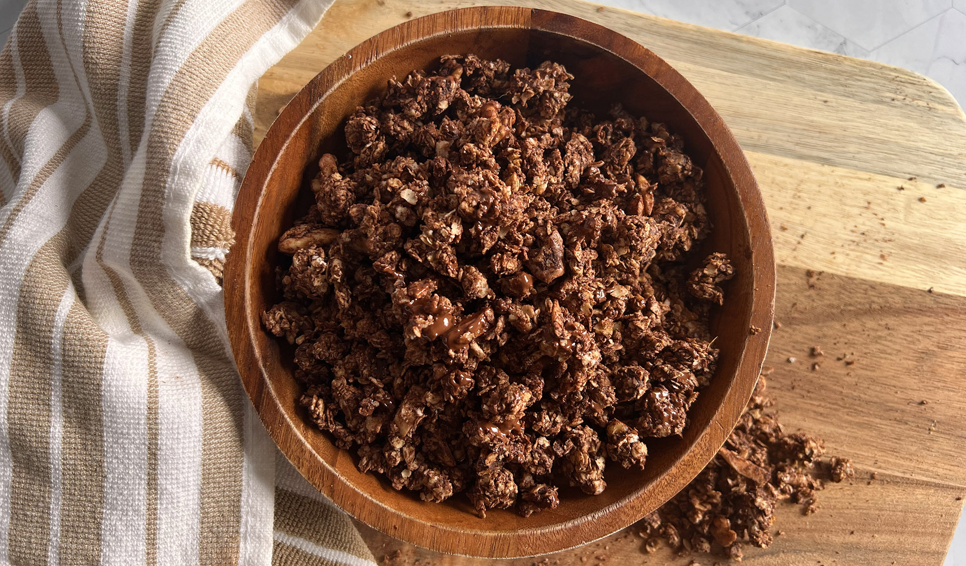 Peanut Butter Chocolate Air Fryer Granola The Mindful Peanut