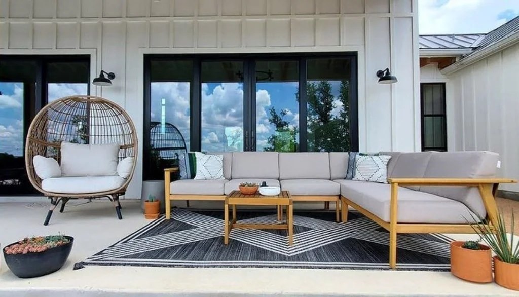 Stores Like Restoration Hardware What Is Your Favorite Furniture Store?