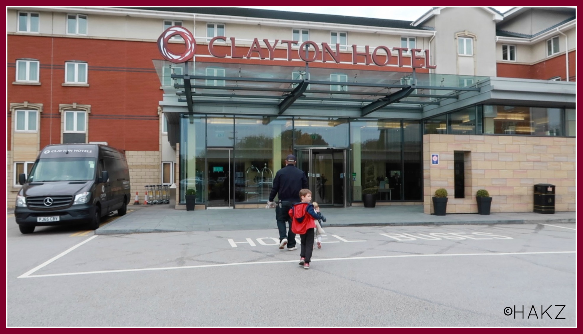 Manchester Airport hotel and parking Clayton Hotel Manchester Airport