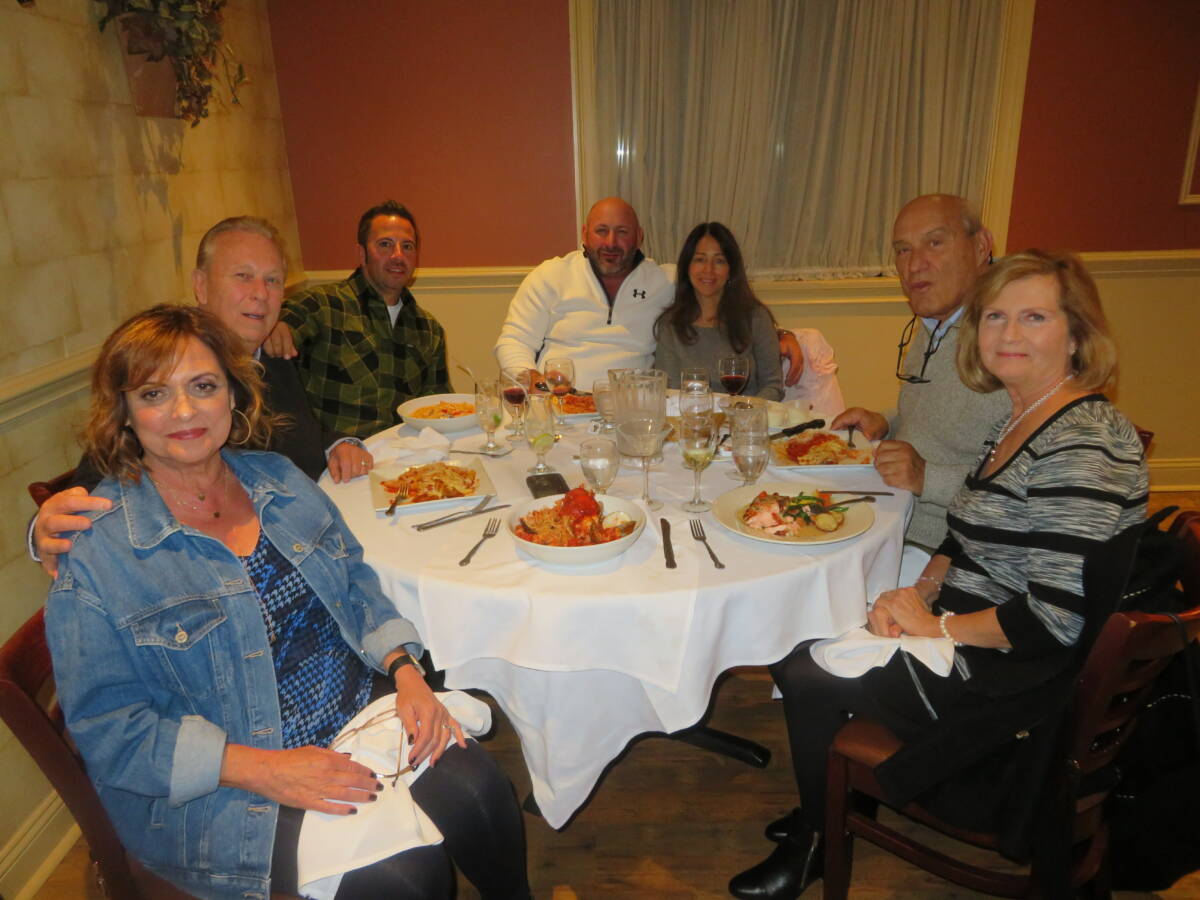 Monroe’s Finest serve Roberto’s Restaurant patrons for Special Olympics