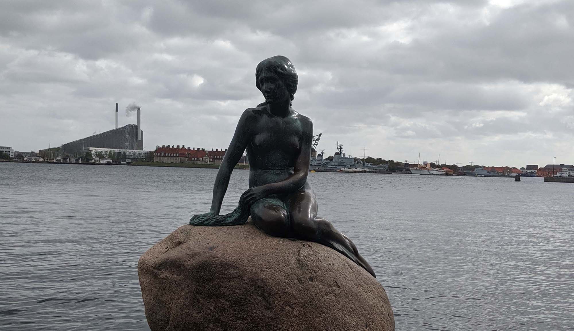 The Little Mermaid an Icon for Copenhagen The Monumentous
