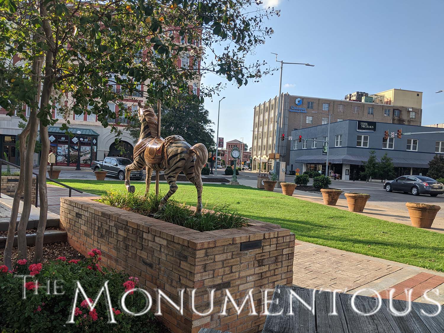 Monumentous Potential Dumont Plaza in Meridian, Mississippi The