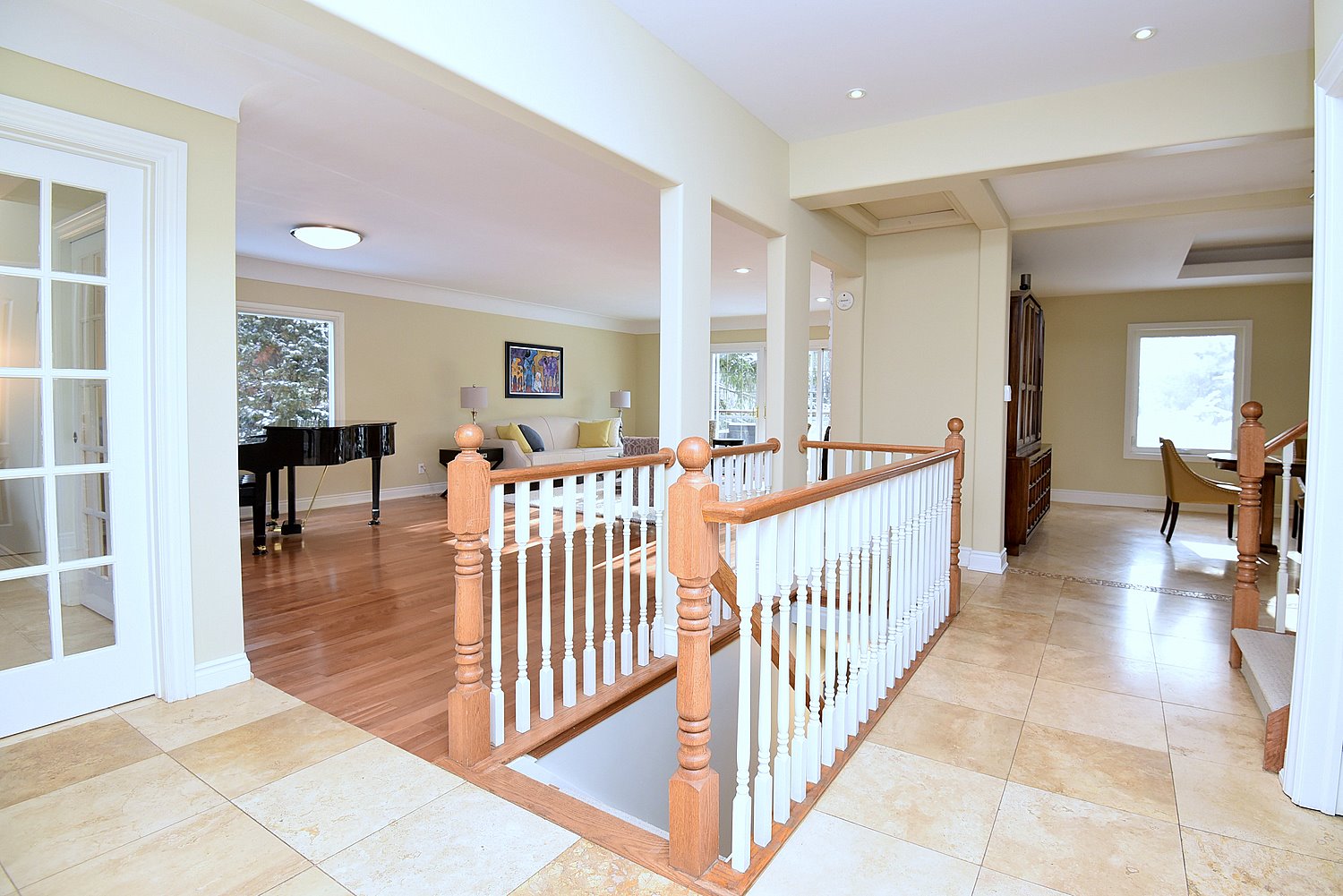 408 Shoreacres Road, Burlington The Morren Group