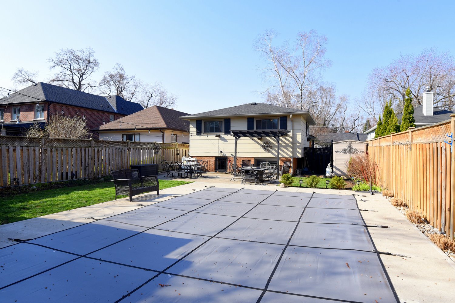 427 Seneca Avenue, Burlington The Morren Group