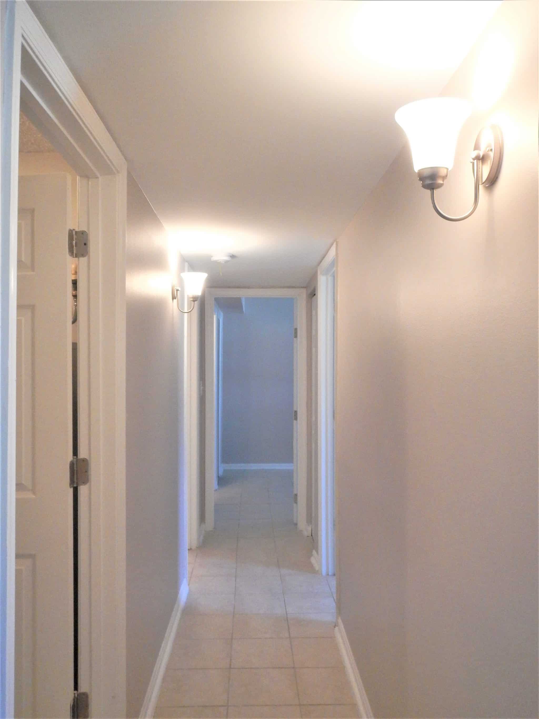 Roslyn Court Apartments in Mt Holly, Baltimore, MD 21216