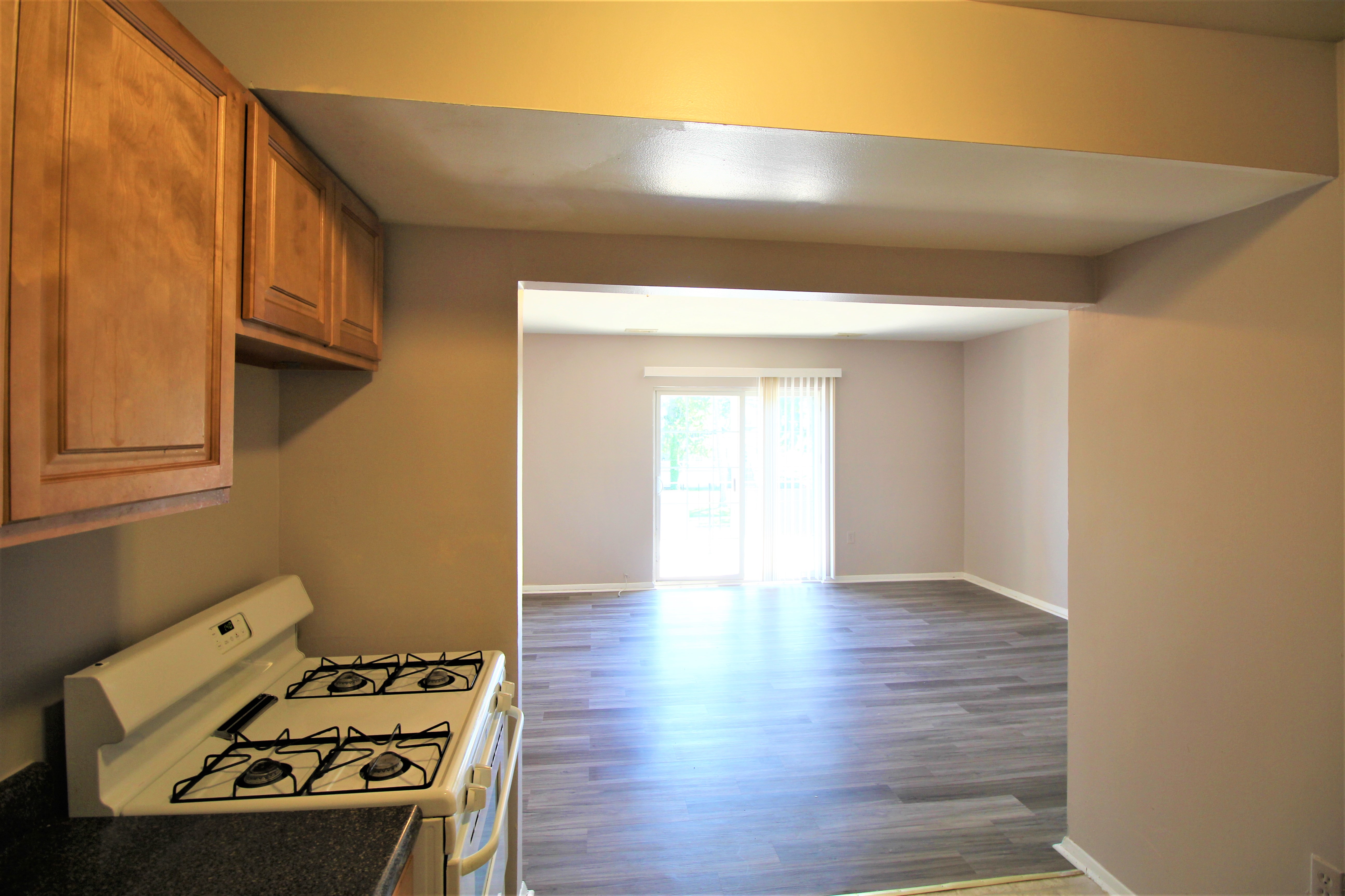 Groveland Apartments in West Arlington Baltimore, MD 21215