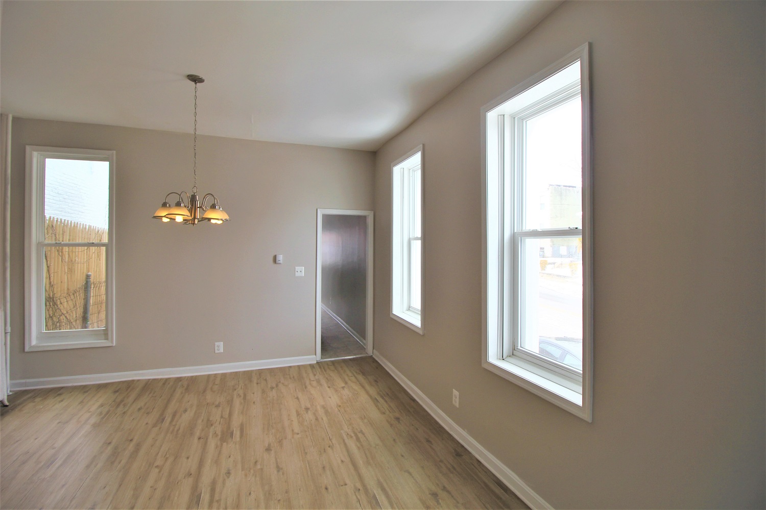 4670 York Rd in Richnor Springs, Baltimore, MD 21212