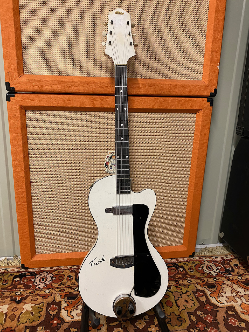 Vintage 1950s Dallas Tuxedo John Lennon White Electric Guitar