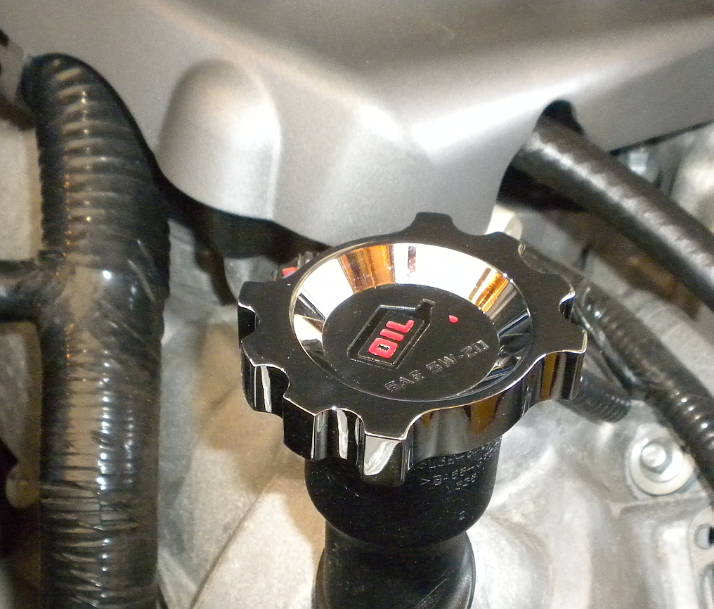 Stack Racing Engine Caps Installed The Mustang Source Ford