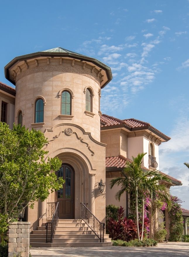 Real Estate Agent Naples, FL Royal Shell