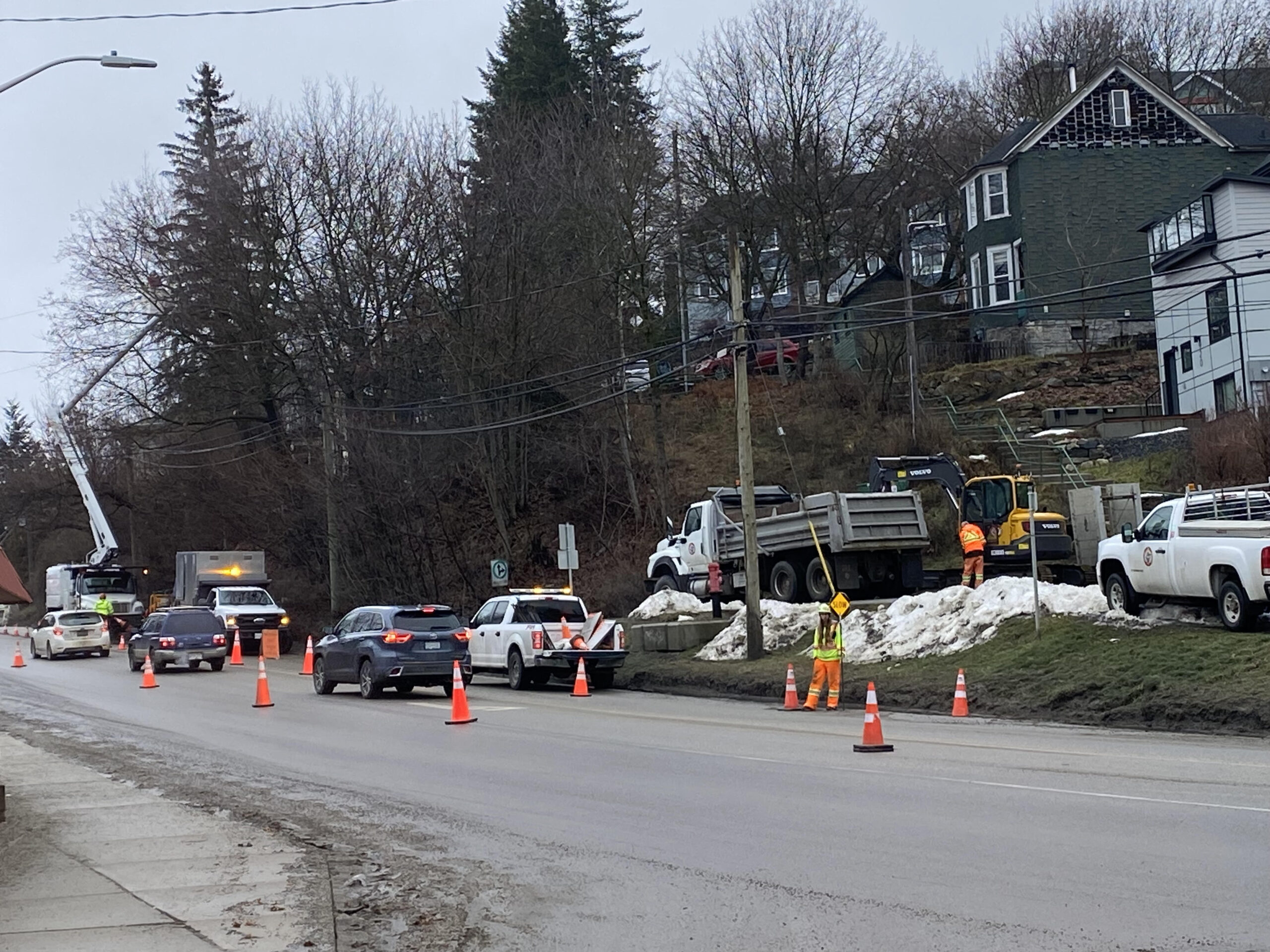 Water Main break slows Front Street/Highway 3A traffic The Nelson Daily