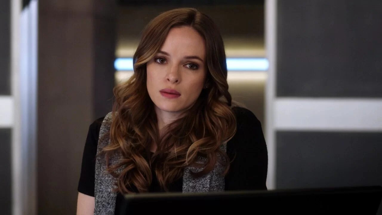The Full Story: Everything You Need To Know About The Danielle Panabaker Leak. All