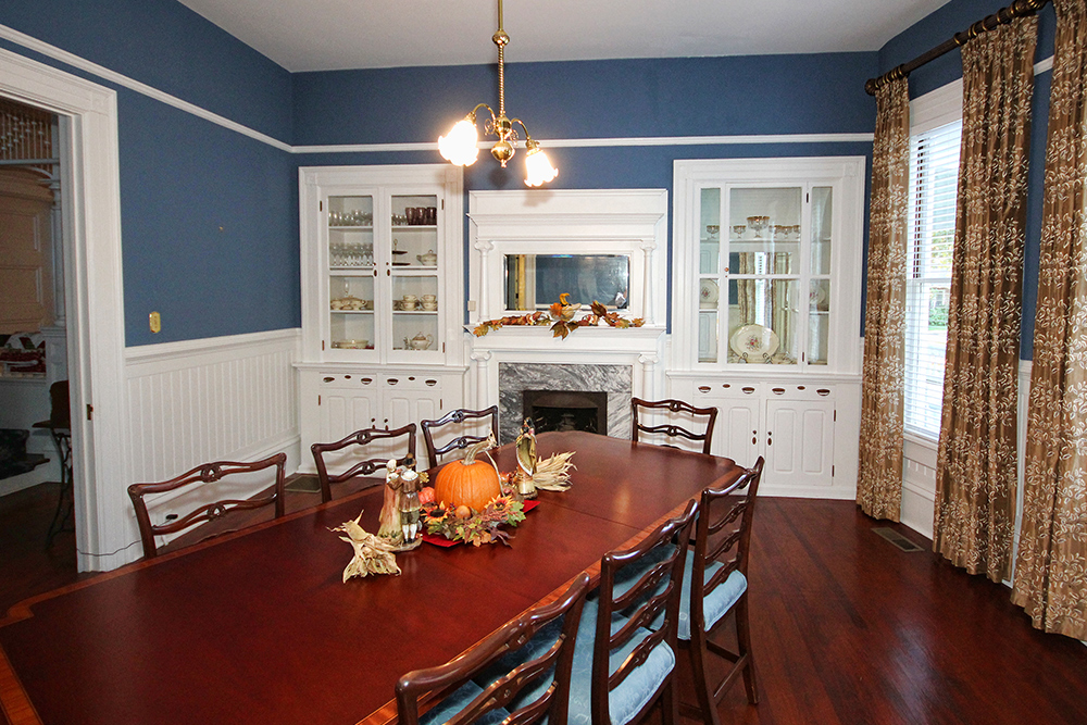 Newberry Manor Home