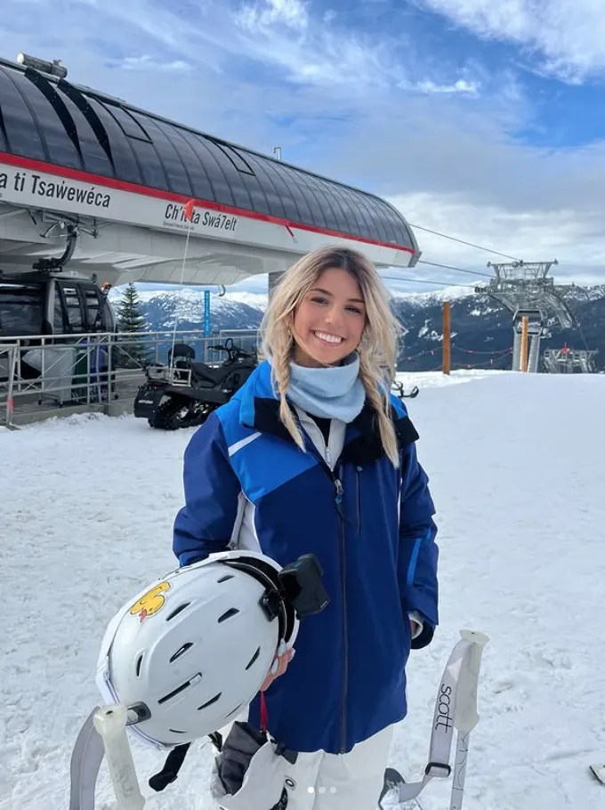 Ambie Bambii Biography, Net Worth, Age, Career, Personal Life, Boyfriend & More | The News God