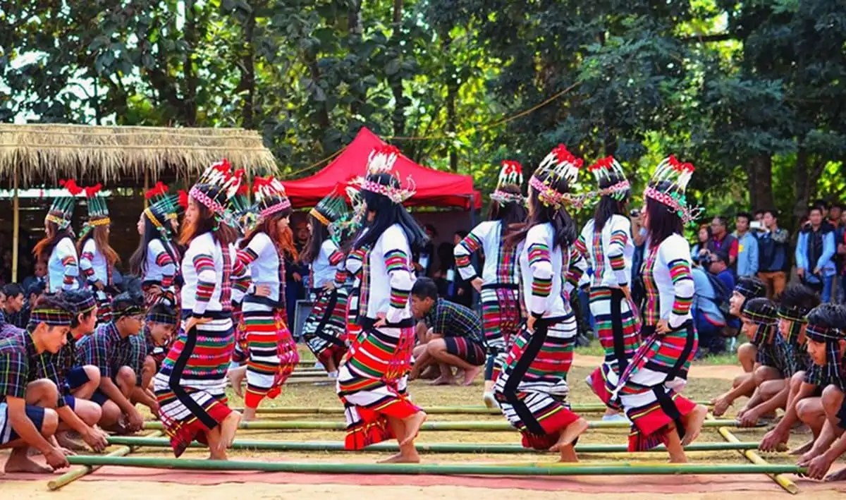 Girls in Gujarat school performs Mizoram’s traditional Cheraw dance
