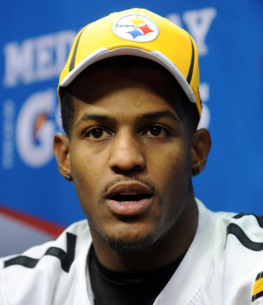 Mike Wallace agrees to deal with Miami Dolphins The News Of