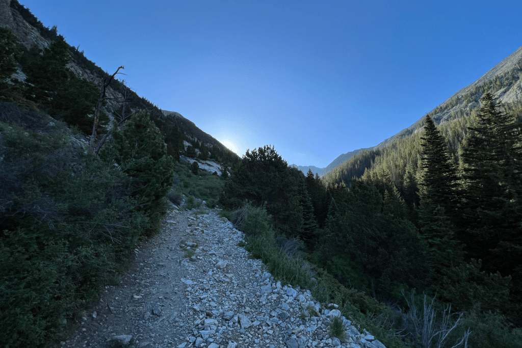 Lake Como Road Ultimate Hiking Guide The Next Summit A Mountain Blog