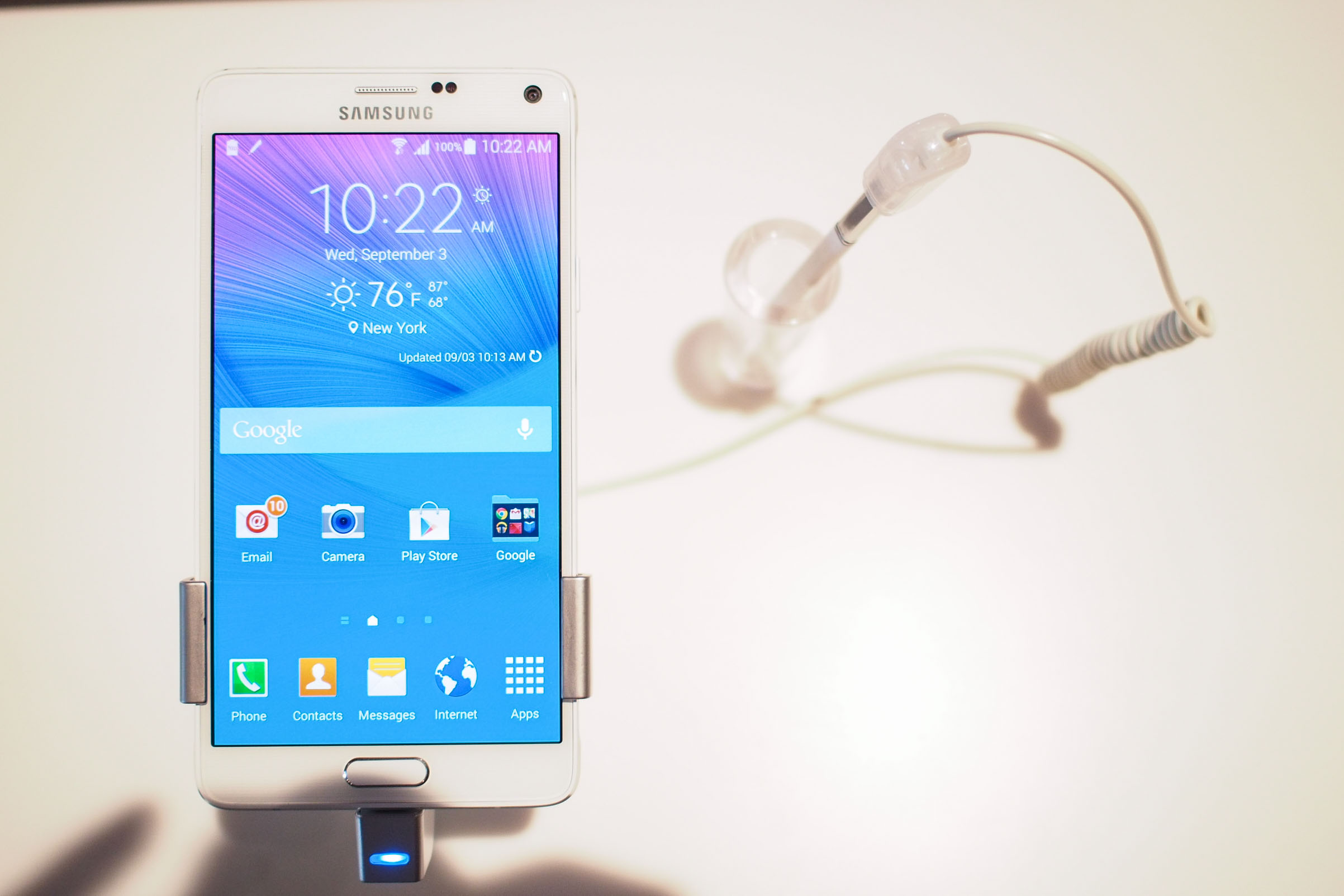 Samsung Galaxy Note 4 Available to Preorder in UK Tomorrow