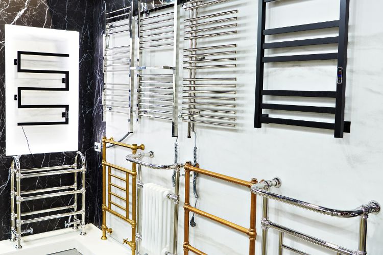 Are Vertical Heated Towel Rails Better Than Horizontal? Expert Analysis