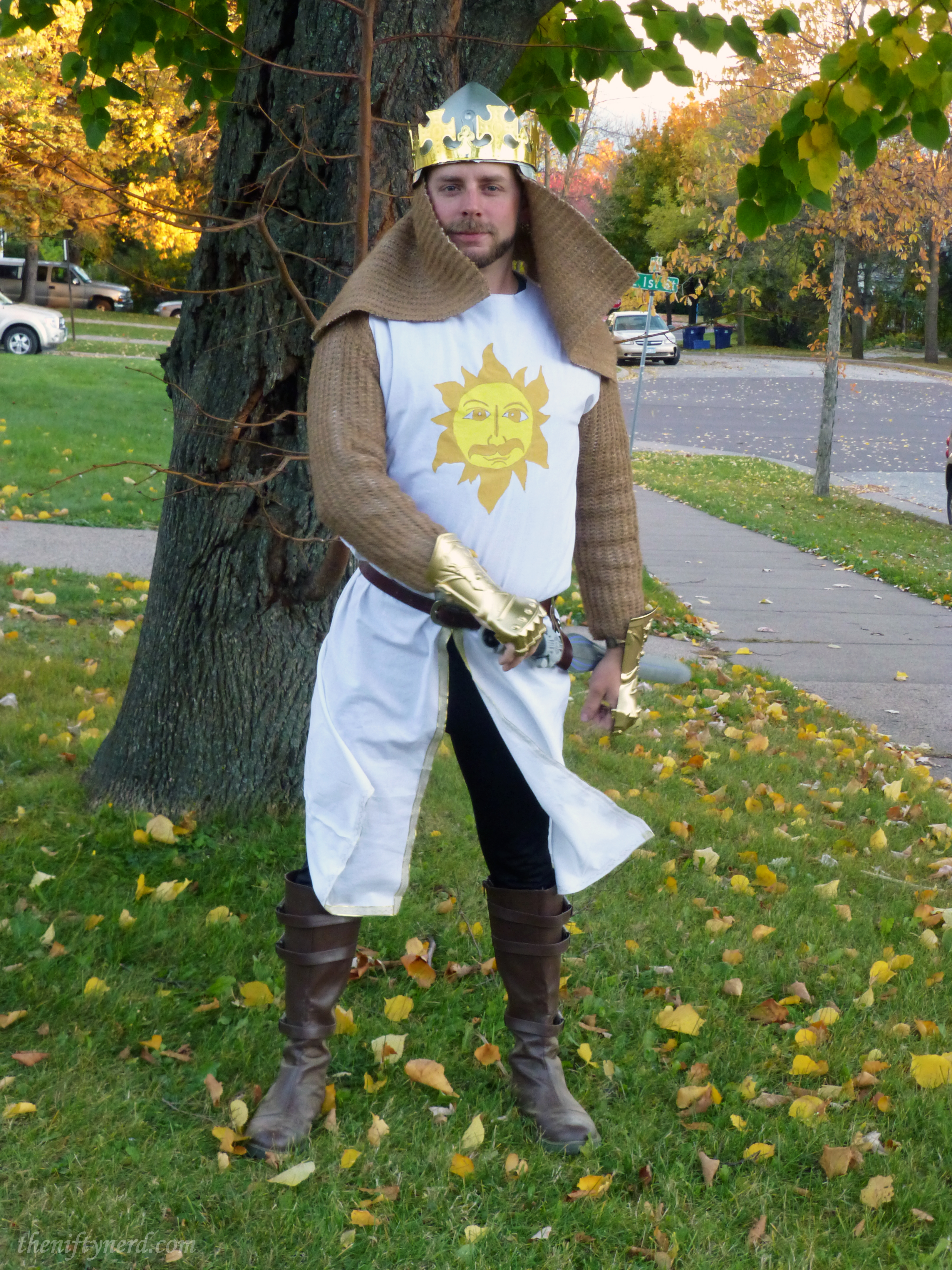 Monty Python & The Holy Grail King Arthur & Patsy Costume Tutorials