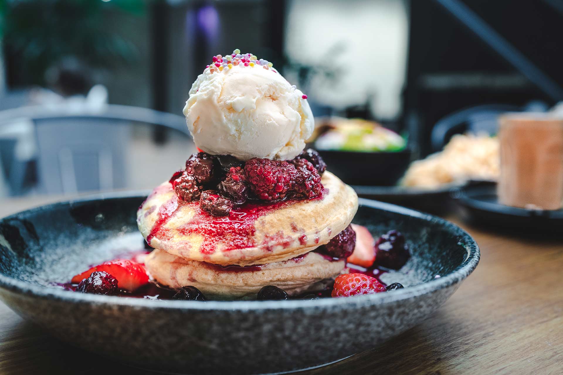 Soufflé Pancake Burger The Ninth Ave