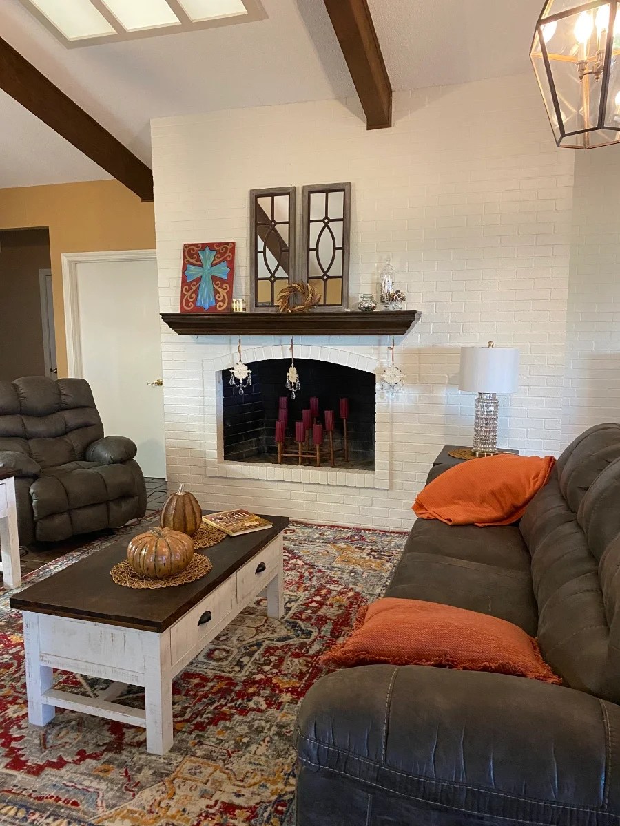 The Oaks at Yoakum Quilt Retreat House