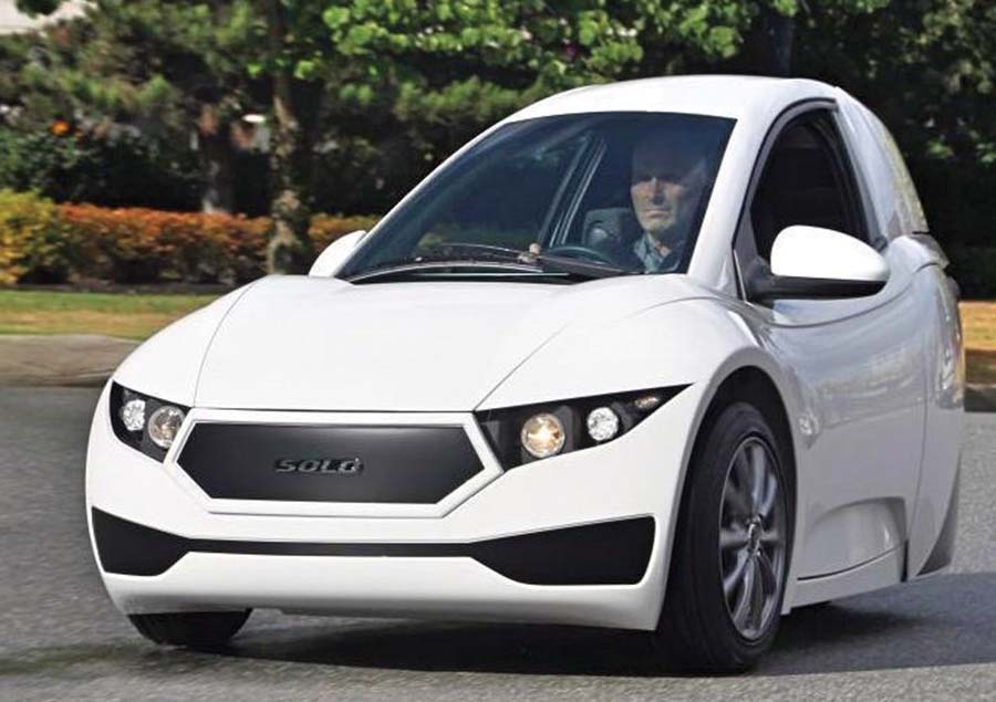 Solo commuter U.S.bound The Octane Lounge