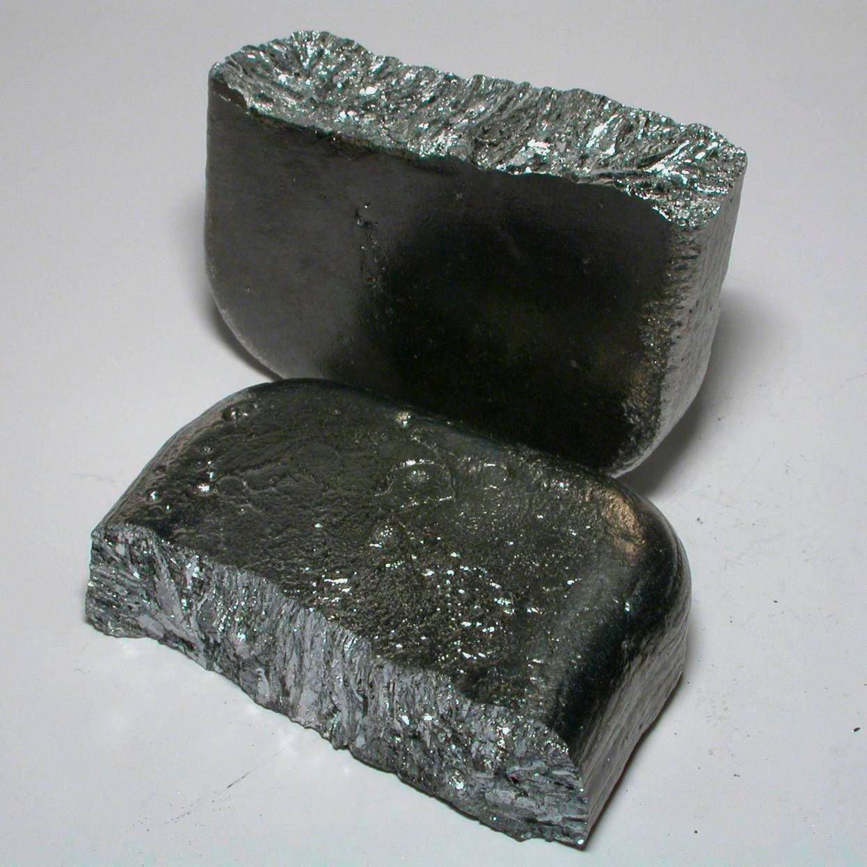 Samples from Solid at Room Temperature (84) in the Periodic Table