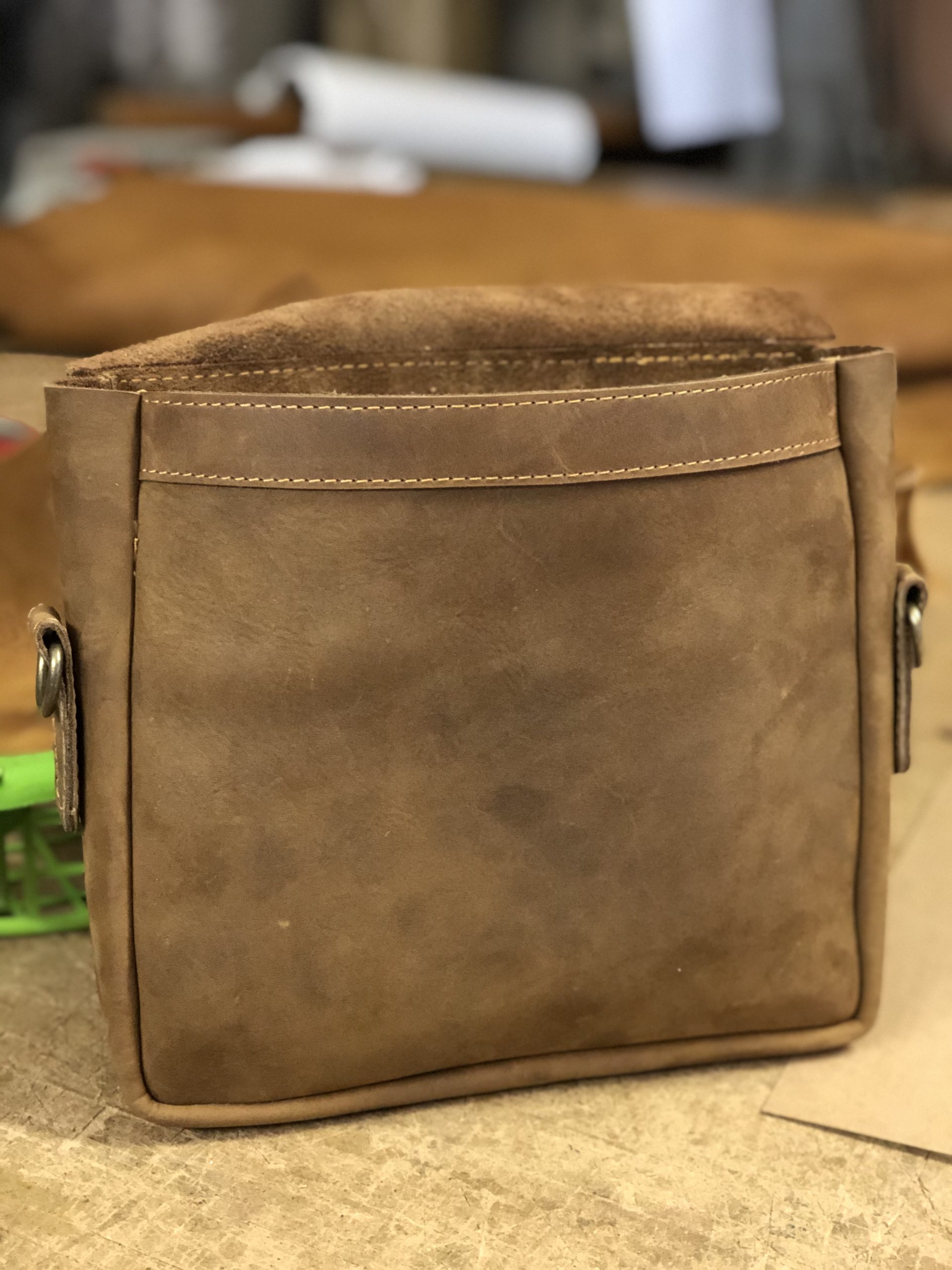 Crossbody Sling Pouch to The Oldfangled Leather Co