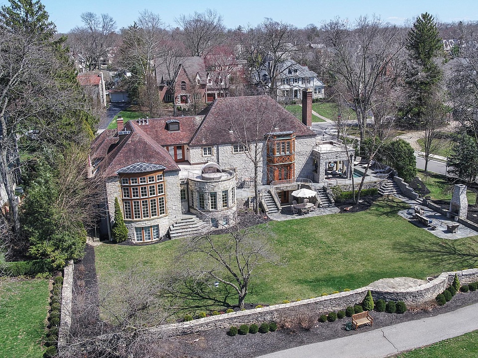 Sold. Roaring 20's mansion in Ohio. Love the theater and the speak easy